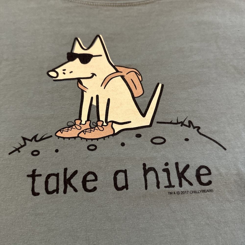 Unisex Teddy The dog Take A Hike Green T-shirt Size Medium Short Sleeve Hiking